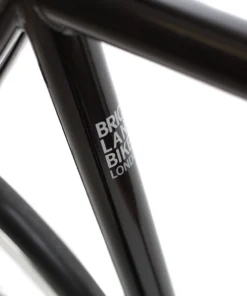 BLB City Classic Komplettrad Fixie Singlespeed - Schwarz | Hochwertiges Urban Bike -Fahrradts Verkaufsladen 0041087 blb city classic fixie single speed bike black b2b