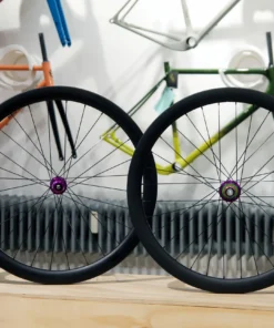 SMParts Force 45 TLR UD Matt X HOPE RS4 Road 24/24 Loch Laufradsatz, Lila - Hochwertiges Laufradset für Rennräder -Fahrradts Verkaufsladen 31020 SMP 45 UD RS4 LRS 1