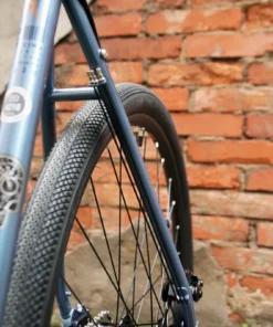 Bombtrack Arise 2 Disc 2021 - SRAM Apex1 1x11 Gravelbike - Glänzend Metallic Perlblau -Fahrradts Verkaufsladen BT Arise2 10