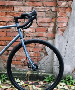 Bombtrack Arise 2 Disc 2021 - SRAM Apex1 1x11 Gravelbike - Glänzend Metallic Perlblau -Fahrradts Verkaufsladen BT Arise2 4