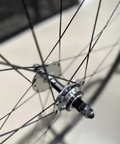 H+Son Archetype X DT-Swiss 370 Track Naben Laufradsatz - Anodized Grey 20/24Loch | Hochwertige Laufradsätze für Rennräder -Fahrradts Verkaufsladen H Son Arche DT370 LRS Grey 6