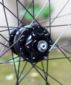 Halo EX-3 20" Vorderrad mit Shutter Precision Nabendynamo SD-8 Disc / Schwarz - Hochwertiges Laufrad für Fahrräder 11 Halo EX-3 20" Vorderrad mit Shutter Precision Nabendynamo SD-8 Disc / Schwarz - Hochwertiges Laufrad für Fahrräder -Fahrradts Verkaufsladen Halo EX3 Shutter SD8 5
