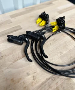 MAGURA MT5 Scheibenbremsanlage - 4-Kolben Bremssystem mit 2-Finger Hebel für (e)Bullitt -Fahrradts Verkaufsladen Magura MT5 Bullitt Bremse 4