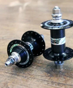 Suzue Pro Max CARBON Track Hochflansch Vorderradnabe - Schwarz | Hochwertige Laufradnabe für Rennräder -Fahrradts Verkaufsladen Suzue ProMax Carbon hub black 4