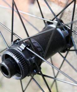 SYNCROS RP2.0 DISC Laufradsatz - Hochwertige Laufräder für optimale Performance -Fahrradts Verkaufsladen Syncross wheels RR2 black 8