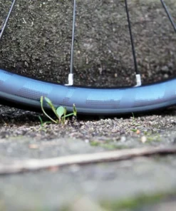 SYNCROS RP2.0 DISC Laufradsatz - Hochwertige Laufräder für optimale Performance -Fahrradts Verkaufsladen Syncross wheels RR2 silver 3