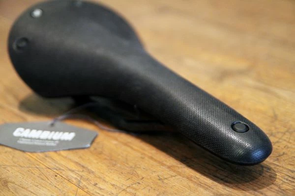 BROOKS Cambium C13 Carbon Sattel – Leichter Carbon-Radelsattel für maximale Performance 4 BROOKS Cambium C13 Carbon Sattel – Leichter Carbon-Radelsattel für maximale Performance – Bild 4