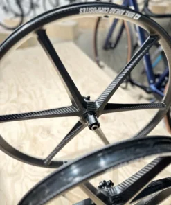 Kvirder Biturbo Carbon Bullitt 6-Speichen Laufräder für Lastenrad 20" / 26" - Hochleistungs-Laufradsätze 15 Kvirder Biturbo Carbon Bullitt 6-Speichen Laufräder für Lastenrad 20" / 26" - Hochleistungs-Laufradsätze -Fahrradts Verkaufsladen kvirder biturbo cargo bullitt carbonlaufradsatz 7