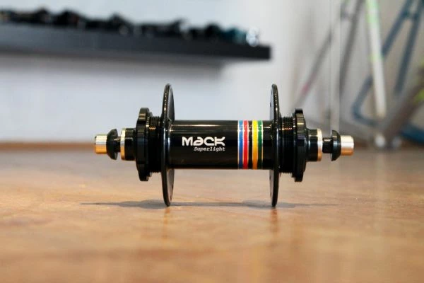 MACK HUBS Superlight Track Hinterrad Nabe Hochflansch - Schwarz | Laufräder/Naben 9 MACK HUBS Superlight Track Hinterrad Nabe Hochflansch - Schwarz | Laufräder/Naben – Bild 9