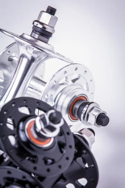 SwiftArt Boost Track Vorderradnabe - Hochwertige Laufradnabe für optimale Performance 6 SwiftArt Boost Track Vorderradnabe - Hochwertige Laufradnabe für optimale Performance – Bild 6